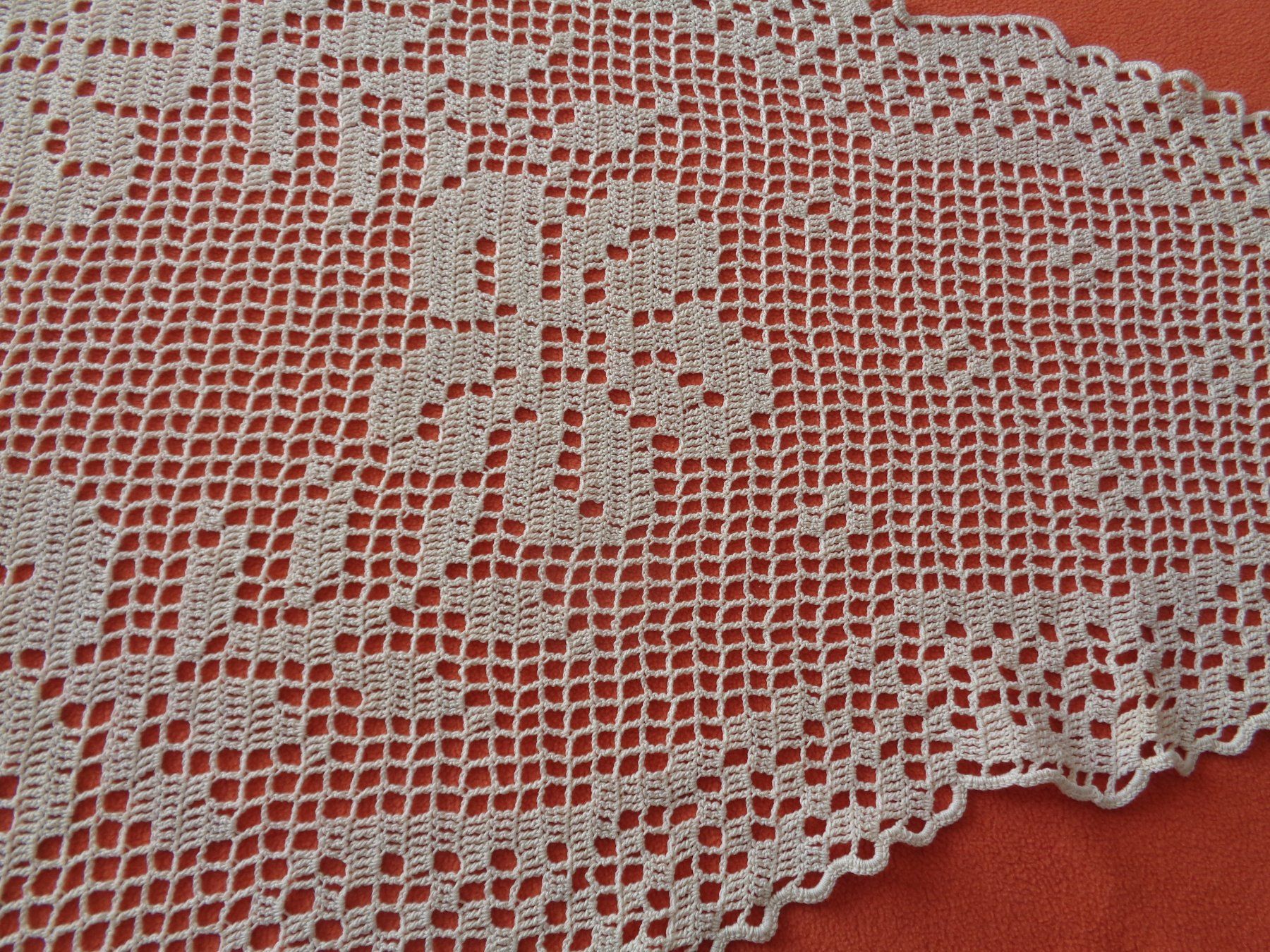 Altra biancheria da tavola: Tischdecke Handarbeit 100 cm. x 56 cm. – Nuovo (secondo la descrizione) da Chur venduto da omonia 5