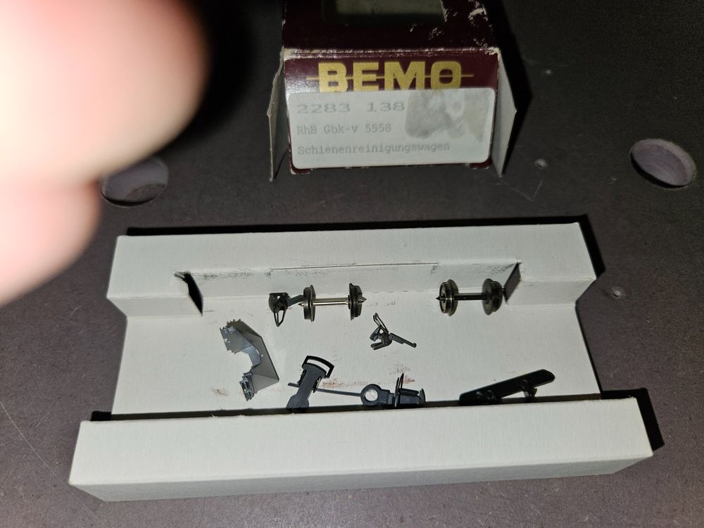 Bemo Modelleisenbahnen: Bemo Konvolut  Kleinteile mit OVP – Gebraucht aus Bern von lukas90pilze 3