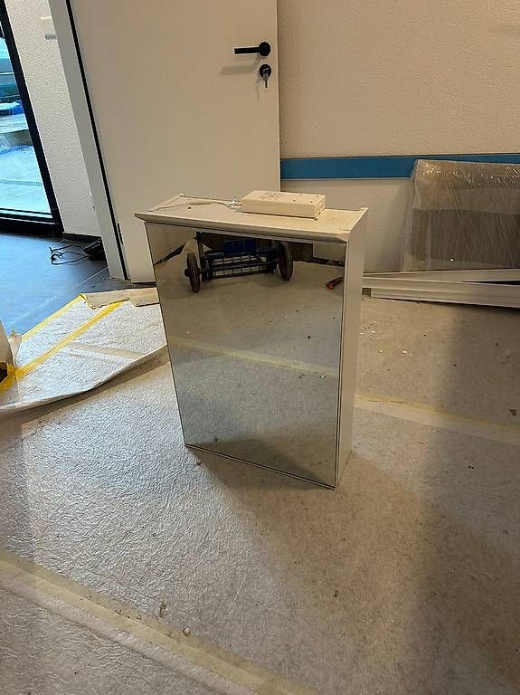 Armadietti a specchio: Spiegelschrank NEU – Usato da Aarau Rohr venduto da manon_b74 3
