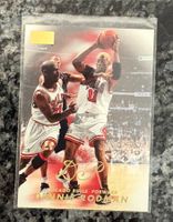 NBA Dennis Rodman Skybox Premium 98/99 Card mit M Jordan