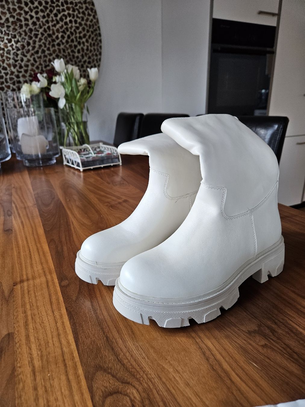 Scarpe da donna: Trendy Weisse Boots Gr.38 – Usato da Langnau am Albis venduto da Alci68 9