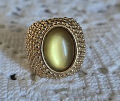 Ring Goldfarben Katzenauge Neu