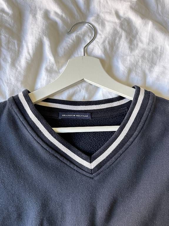 Pulls & Sweat-shirts: Pull Brandy Melville – D'occasion à Genève par abrdl 1