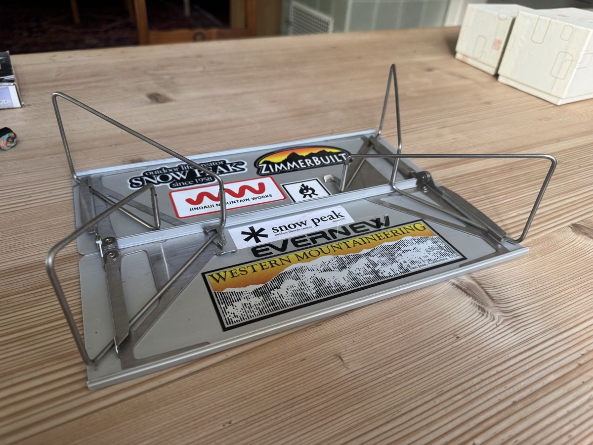 Tavoli: soto field hopper outdoor klapptischchen – Usato da Bern venduto da vira1 1