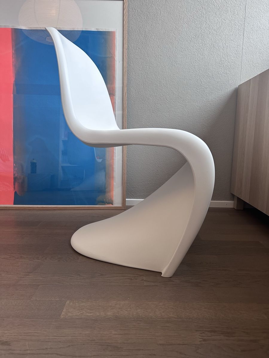 Vitra Sedie: Vitra Panton Chair Weiss – Usato da Luzern venduto da cam_f7qx 1