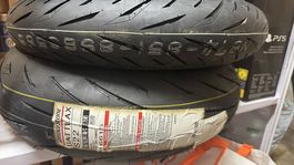 Motorradreifen Bridgestone S22 