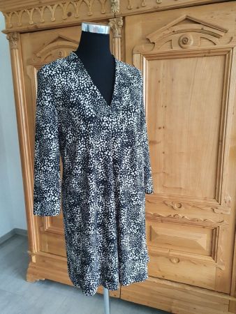 schönes Kleid, Mango