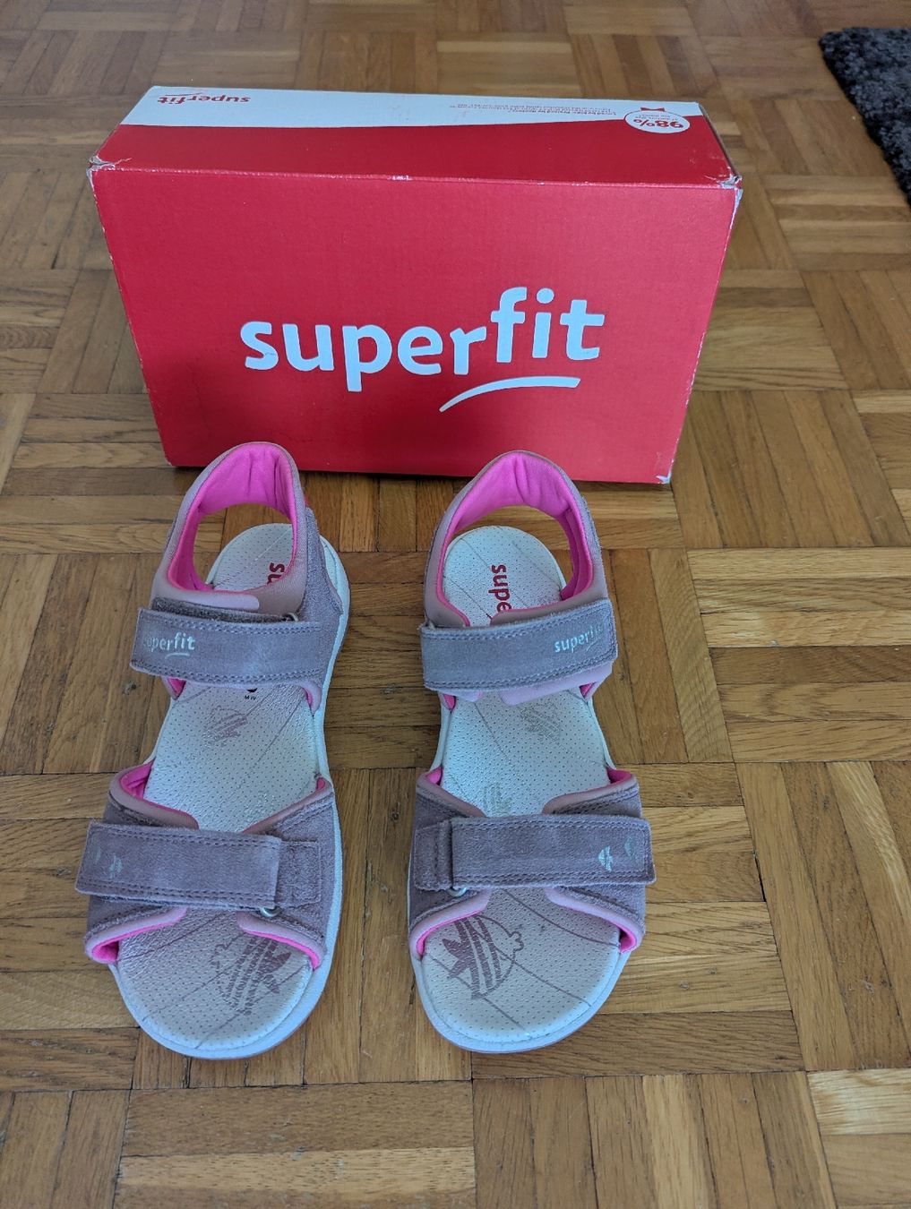 Superfit Scarpe per ragazze: Superfit Sandalen Mädchen Grösse 35  – Nuovo (secondo la descrizione) da Lengnau AG venduto da sus_znf9