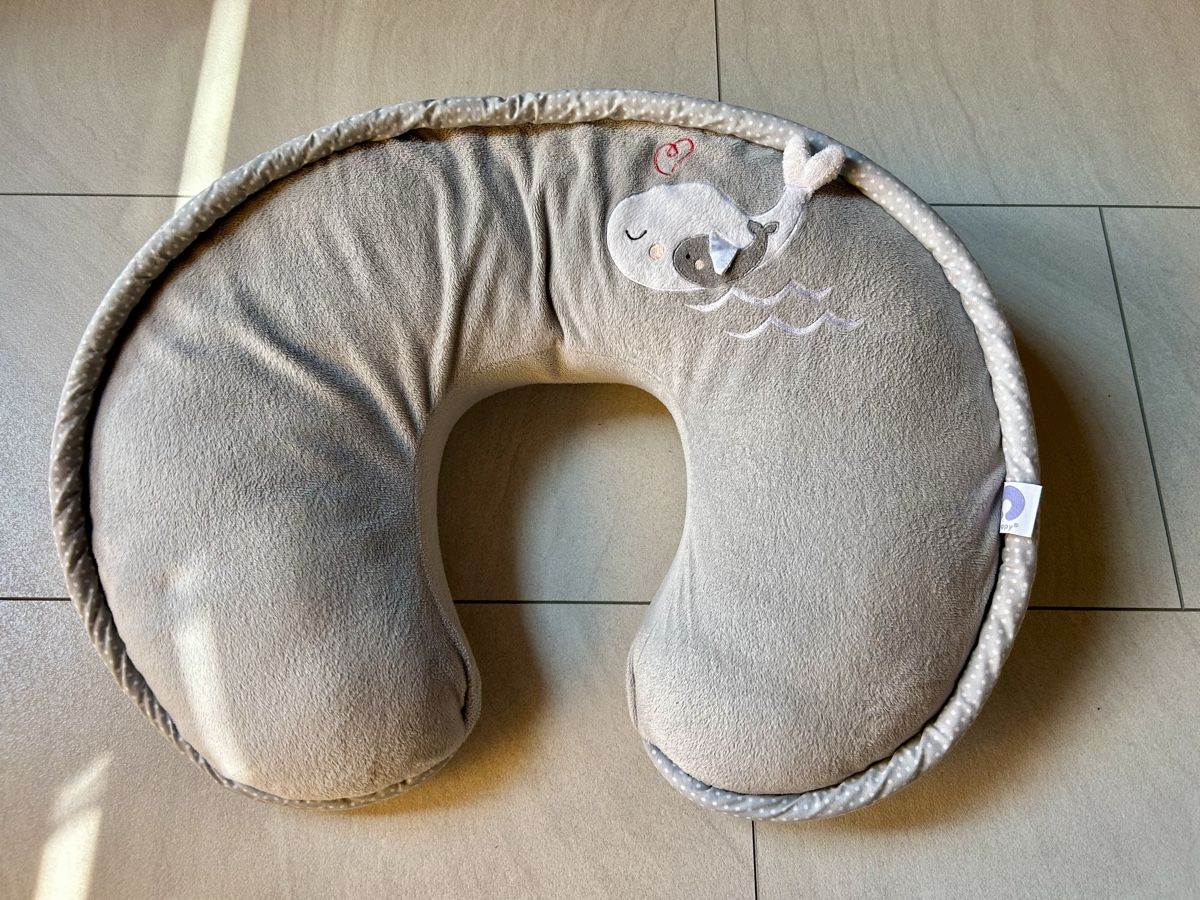 Boppy Cuscini: Stillkissen Chicco Bobby – Usato da Oberdorf SO venduto da angi.he