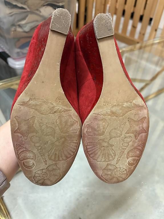 Damenschuhe: Damenschuhe Keilabsatz rot Gr 40 NEU – Gebraucht aus Dübendorf von karim1409 4
