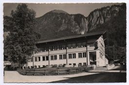 BRIENZ Kantonale Schnitzlerschule