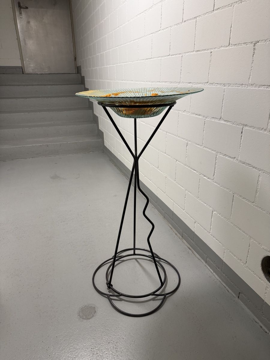 Tutte le decorazioni: Deko-Objekt/Kunstobjekt, Glasplatte auf Metallständer – Usato da Gunzwil venduto da val_yd95
