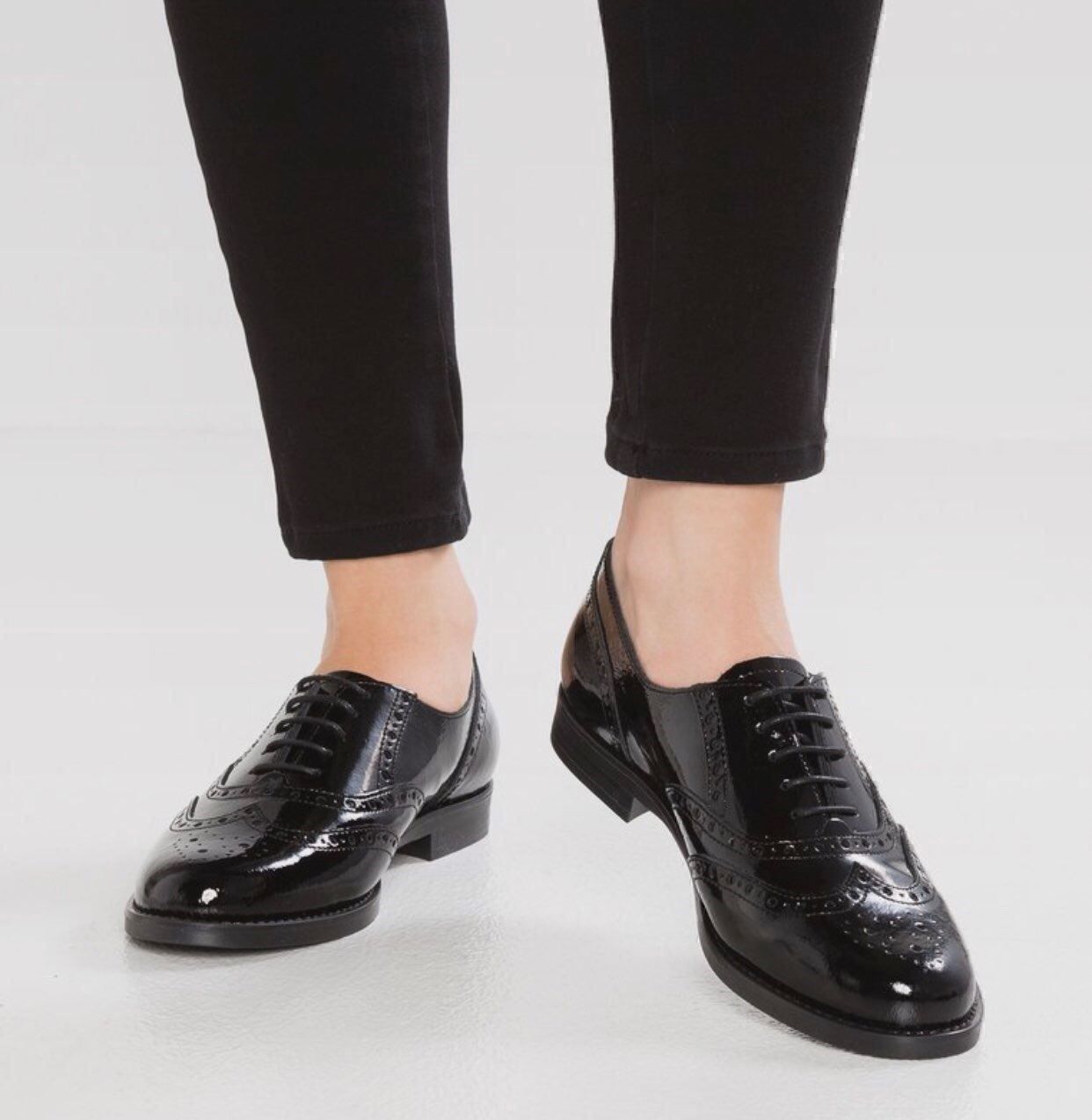 Esprit Scarpe da donna: Schnürschuhe ESPRIT  Grösse 41 NEU!!! – Nuovo e nell'imballaggio originale da Adliswil venduto da atram57 1