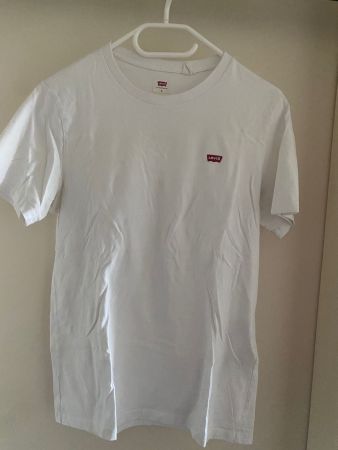 Levi's T-Shirt - Weiss - Top Zustand - Sommer Sale!