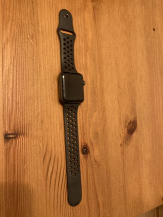 Apple Watch Series 3 Nike 42mm Aluminium case ionx glass Kaufen auf