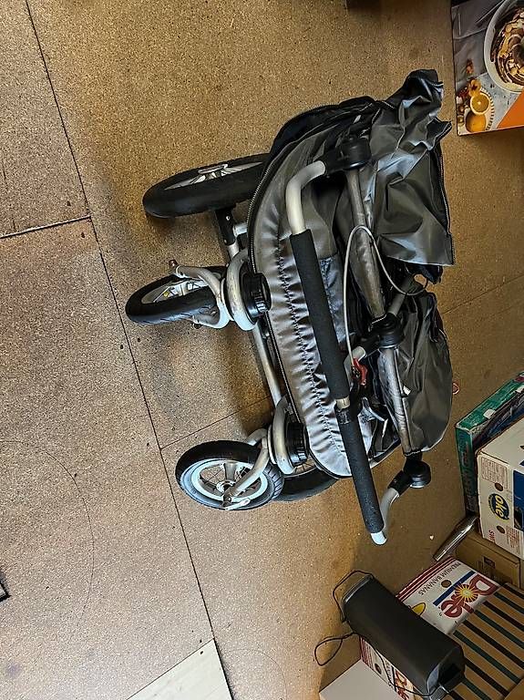 TFK Carrozzine: TFK Zwillingswagen – Usato da Zezikon venduto da bonita4573