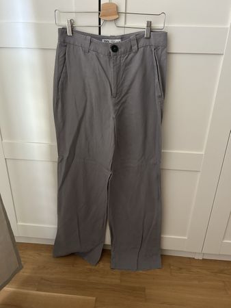 Pantalon Zara gris taille 36 bon état