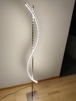 lampe de salon sur pied 