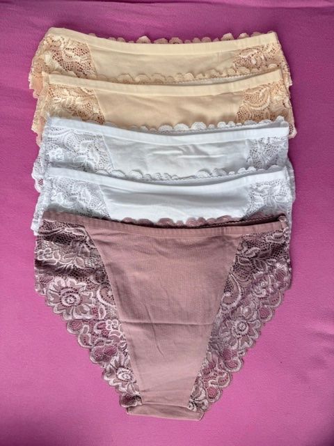 Autres dessous: Fünf neue, ungetragene Spitzen-Slips, Gr. L – Neuf (Voir description) à Lostorf par Nick1258 1