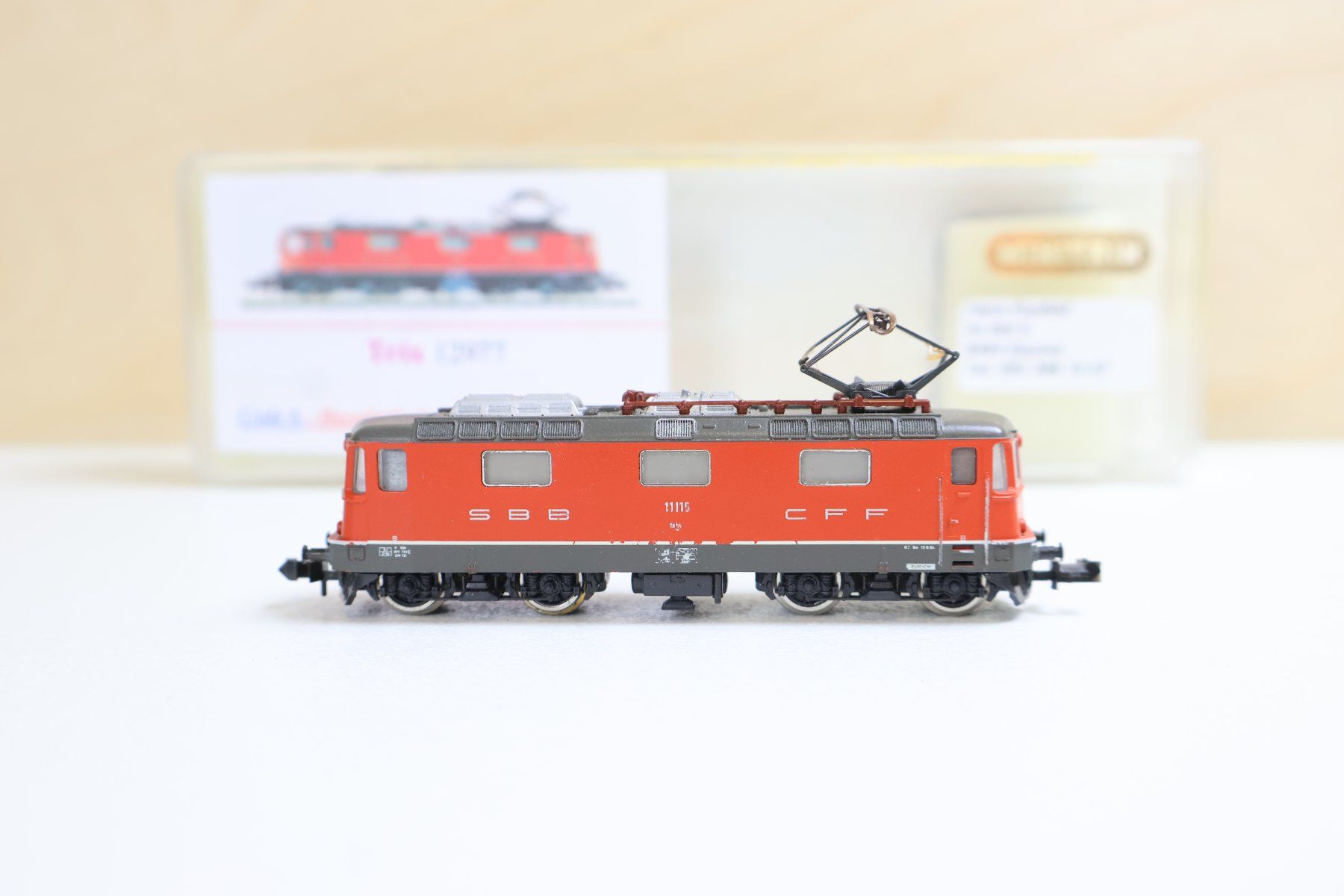 Trix Modellini di ferrovie: Minitrix SBB Re 4/4 E-Lok - ESU V4 Digital Spur N – Usato da Winterthur venduto da Monstera 2