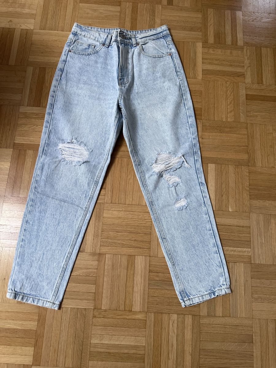 Jeans: Mom Jeans Grösse L – Gebraucht aus Mels von ricoshop
