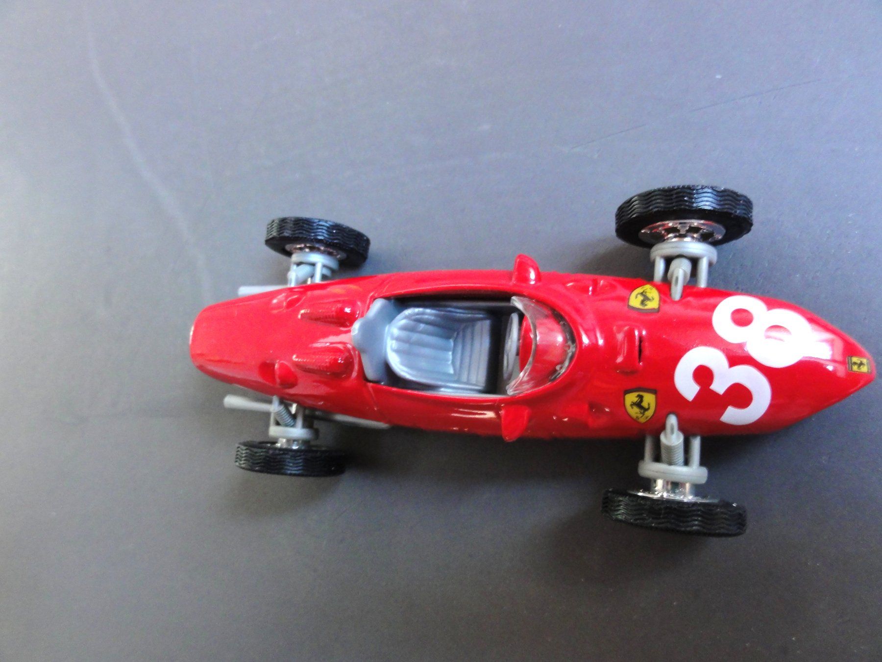 Ferrari Modellini d'auto: Modellauto Ferrari F 156 – Nuovo (secondo la descrizione) da Ebikon venduto da 2297 3