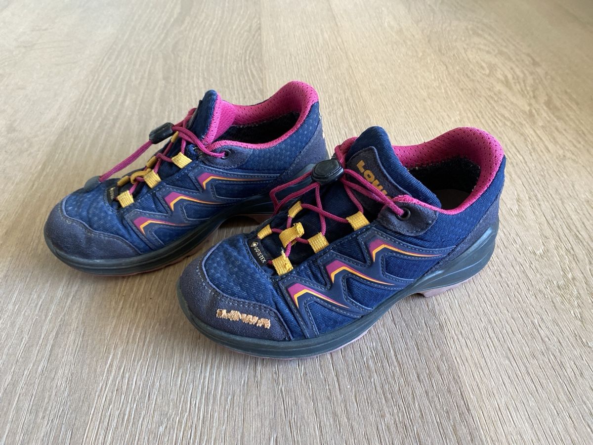 Lowa Scarpe per ragazzi: Lowa Kinderschuh Gr. 30 – Usato da Hergiswil NW venduto da mar_js5v 2