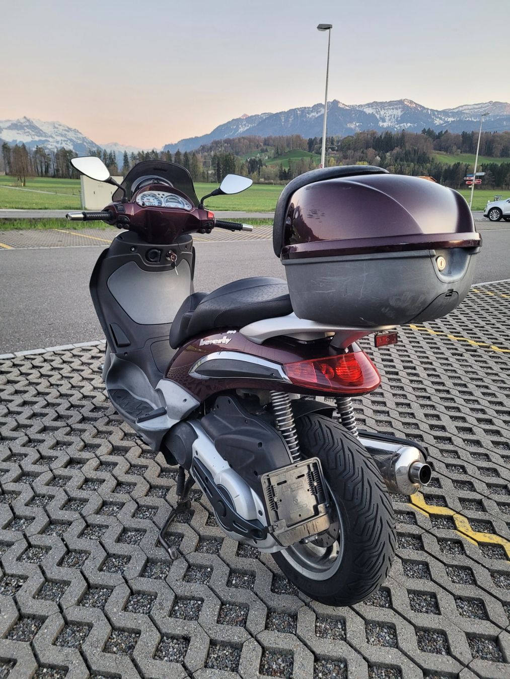 Piaggio Scooter: Piaggio Beverly 500 mit MFK – Usato da Kaltbrunn venduto da Dr4321 3