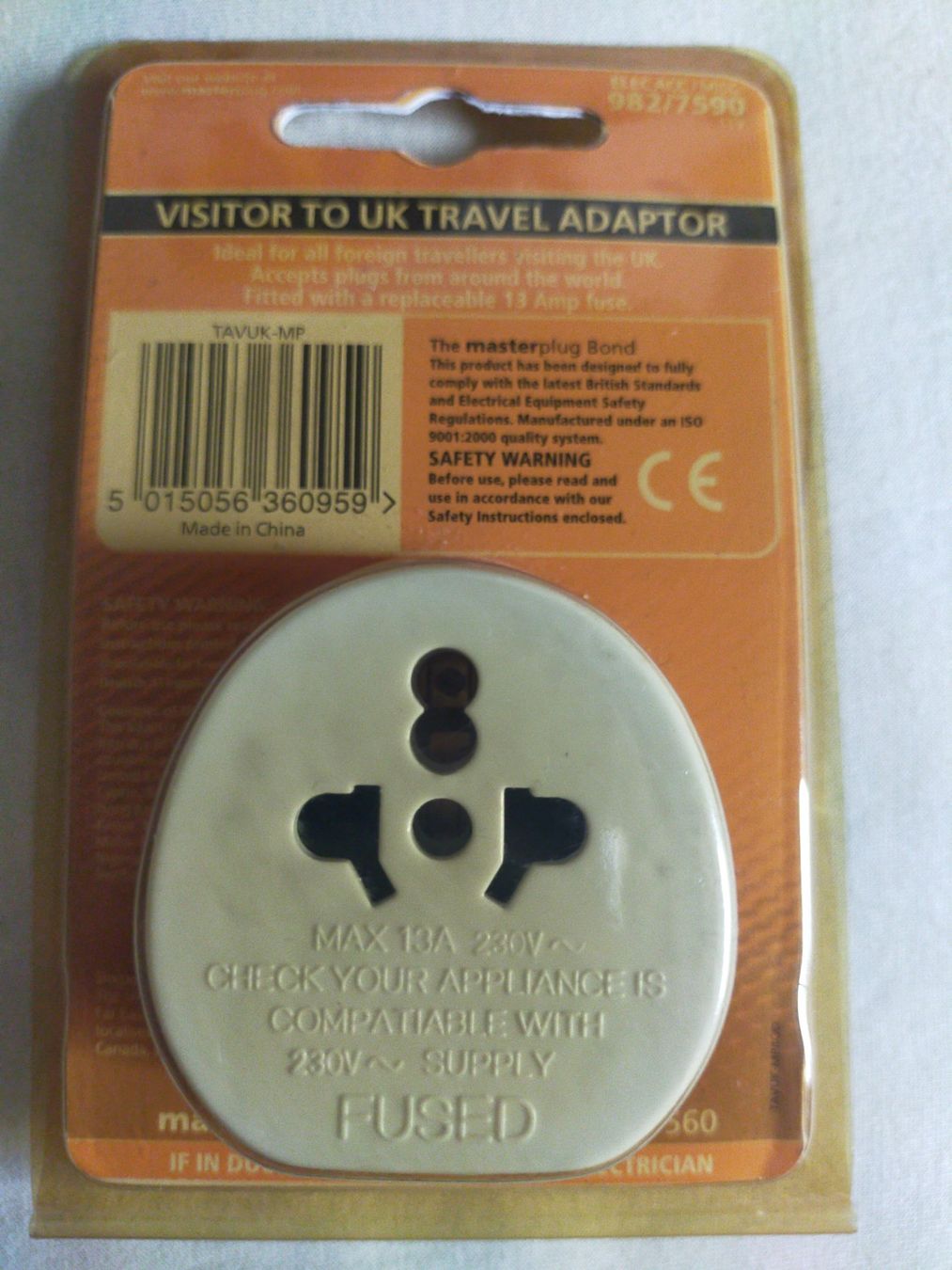 SKROSS Unità & Adattatore: Reise Stecker, Travel Adapter UK-CH – Nuovo e nell'imballaggio originale da Vallamand venduto da sugoi3012 2