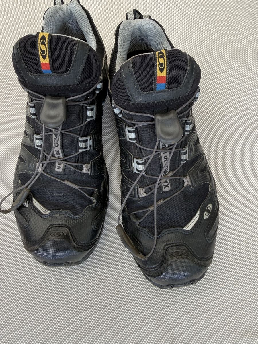 Salomon Scarpe da donna: Salomon Wander- Freizeit Schuh Gr. 38 – Usato da Rorschacherberg venduto da schoen-und-gut 1