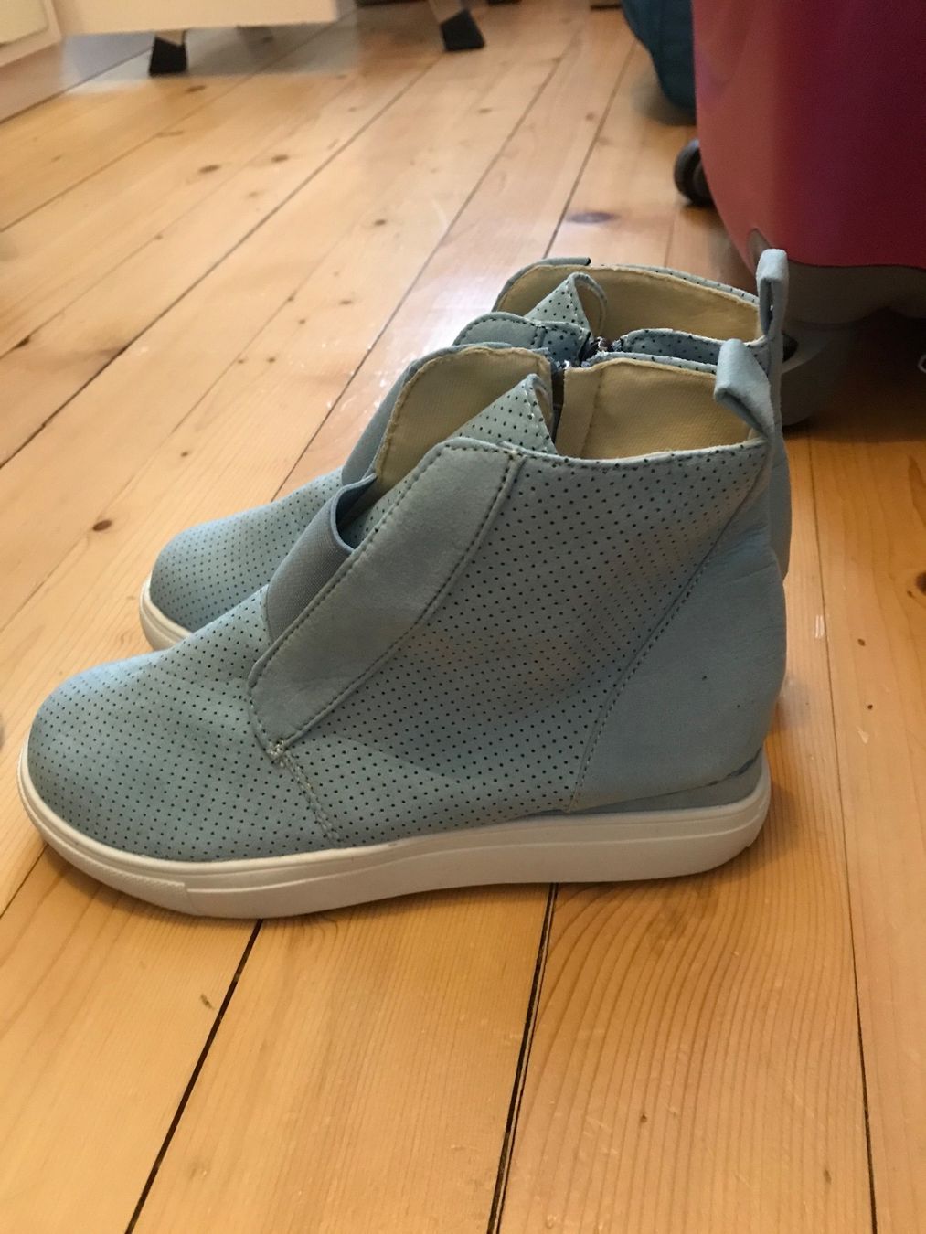 Scarpe da donna: Sneaker/ Schuhe blau – Nuovo (secondo la descrizione) da Chur venduto da auroraley 1