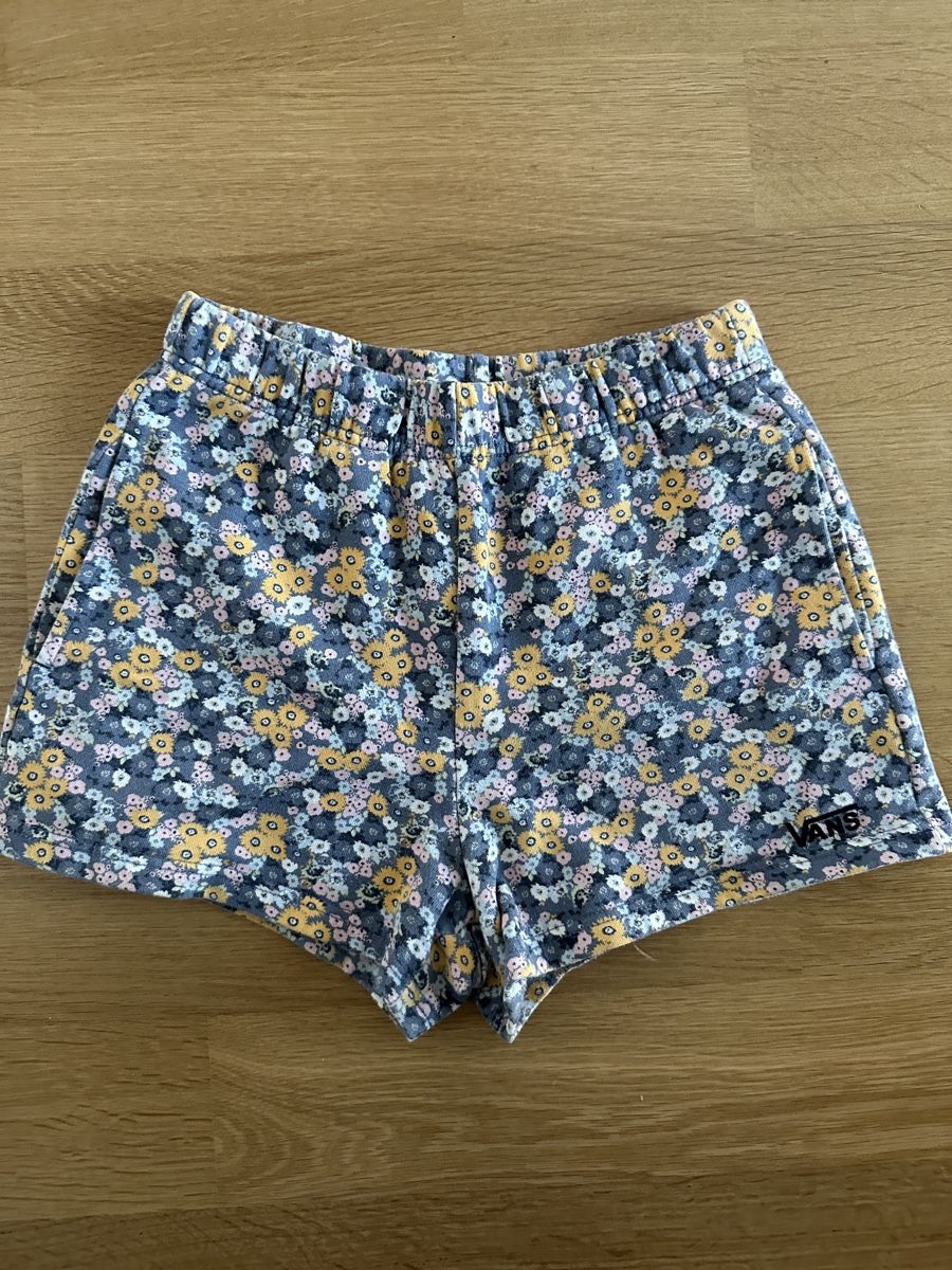 Vans Hosen: Shorts vans – Gebraucht aus Bern von Tana31