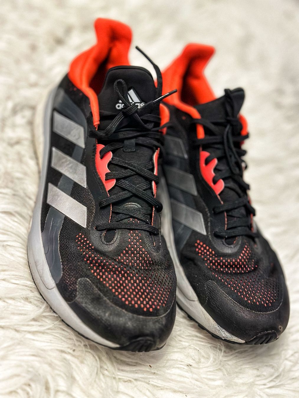 Adidas Scarpe da uomo: Adidas Solar Glide 4 ST Laufschuhe – Usato da Kriens venduto da saleworld 1