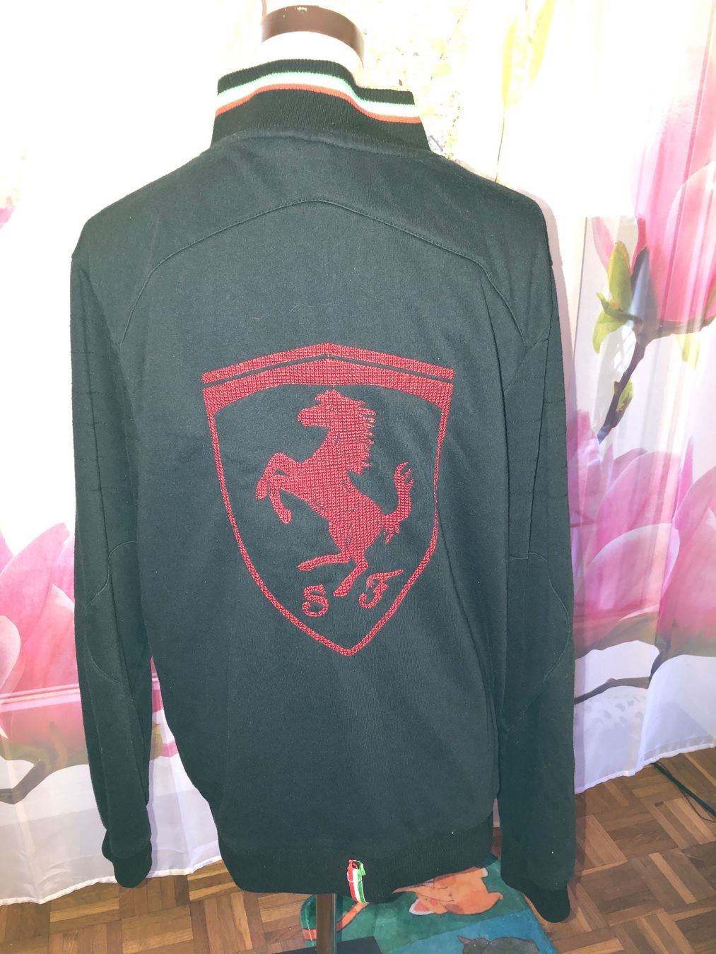 Jacken: Jäckli Ferrari Gr XL – Gebraucht aus Basel von Winniepuuh 2
