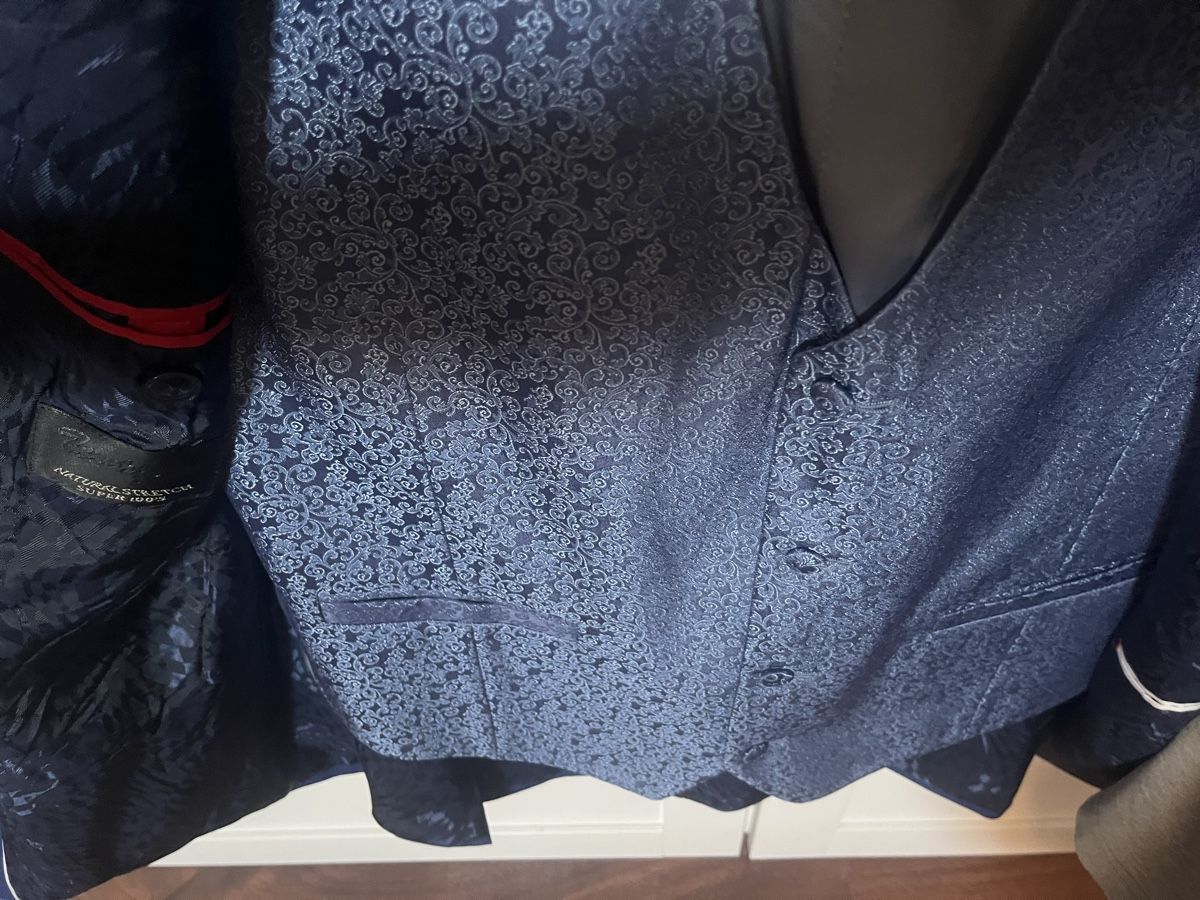 Completi: Hochzeitsanzug  – Usato da Mamishaus venduto da chr_r5pp 1