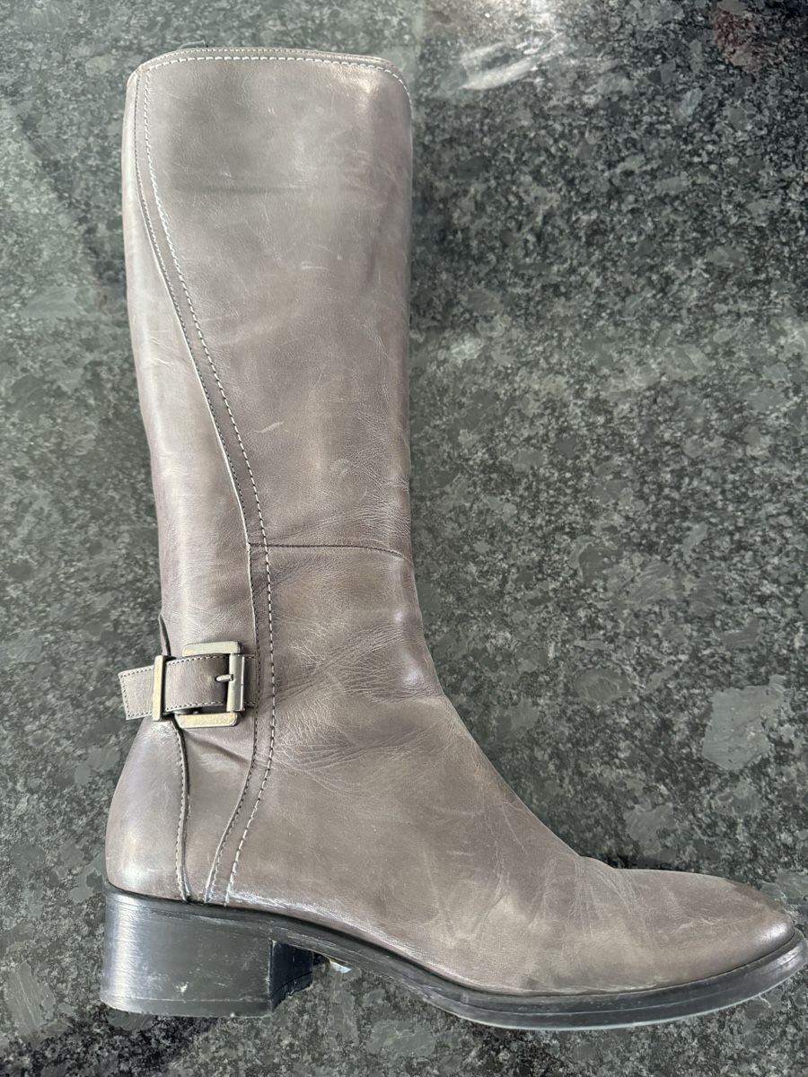 Scarpe da donna: Bottes grises – Nuovo (secondo la descrizione) da Blonay venduto da Celuna
