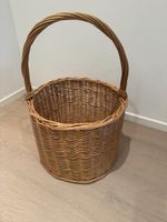 Panier en osier robuste pour les récoltes d'automne!