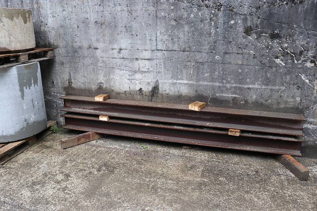 Travi: HEB Eisenträger pro Stuck – Usato da Unteriberg venduto da Konstibau