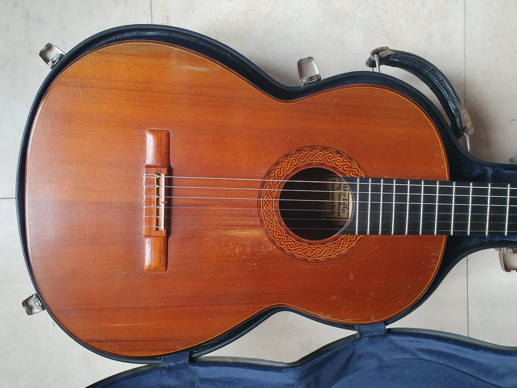 Strumenti musicali: Greg Smallman 1978 prototype! – Usato da Versoix venduto da pat59see