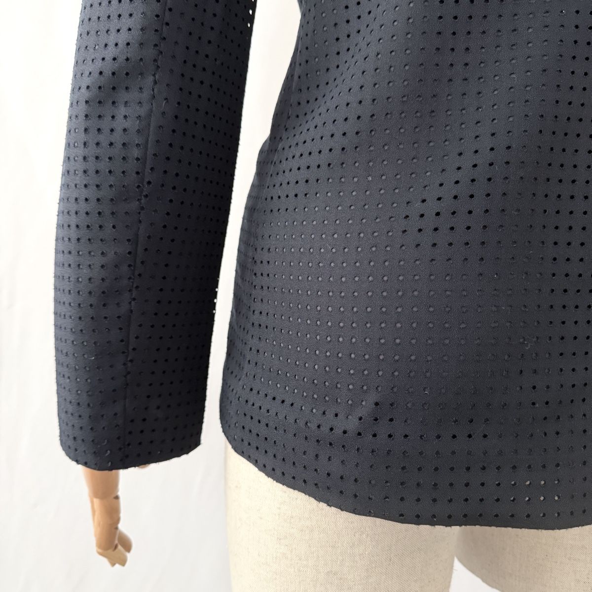 Akris Giacche: AKRIS Perforated Blazer – Nuovo (secondo la descrizione) da Emmen venduto da Avviivva_Com2023 5