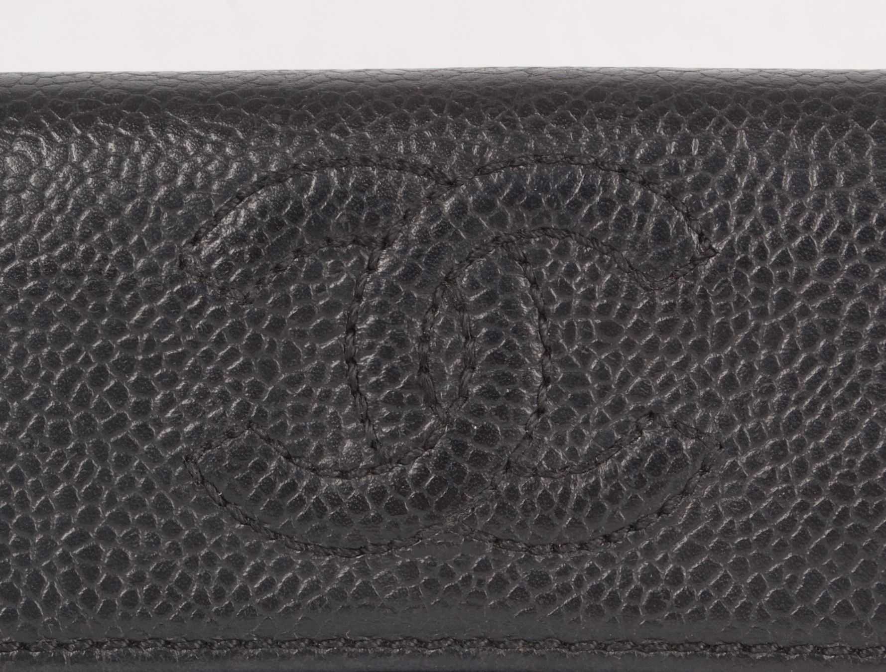 Chanel Portemonnaie: Auth CHANEL wallet caviar leather black color. – Gebraucht aus Lausanne von Lamedusac 1
