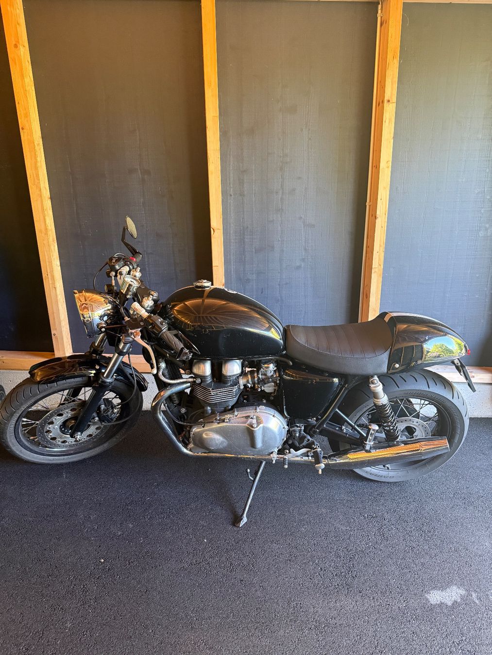 Triumph Auspuffanlagen: Triumph Thruxton 900 – Gebraucht aus Forch von fabianfasnacht