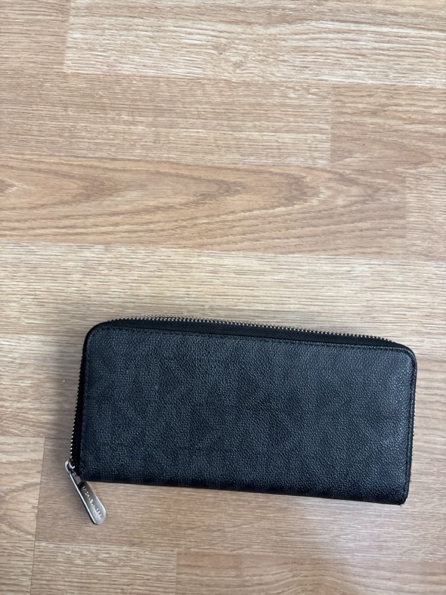 Michael Kors Portemonnaie: Portafoglio Michael Kors nero,nuovo, – Neu (gemäss Beschreibung) aus Bellinzona von mha_trm8 1