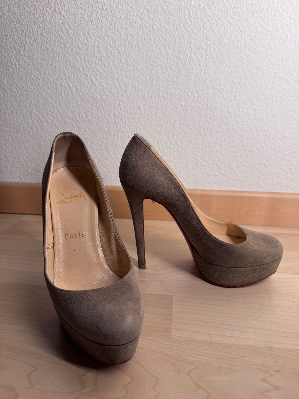 Christian Louboutin Scarpe da donna: Christian Louboutin Pumps Gr. 36 – Usato da Flaach venduto da funky83 1