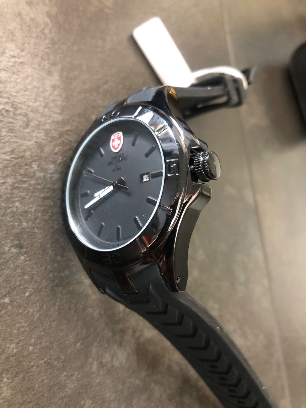 Uhren: Montre SWISS MADE modèle élégant NEUF – Neu und originalverpackt aus Nyon von stylevintage79 5