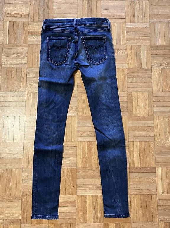 Replay Pantaloni: Jeans Replay Luz W25/L30 – Usato da Sorengo venduto da LaVale 1