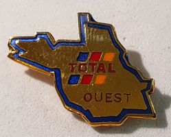 AA697 - Pin TEXAS TOTAL OUEST / Oil Benzin Diesel...