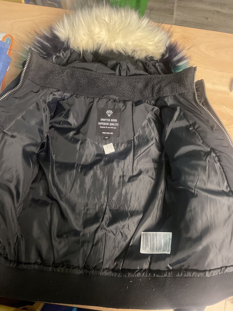 C&A Jacken & Mäntel: Schwarze C&A Winterjacke Gr.140 – Gebraucht aus Obergerlafingen von cabo4 2