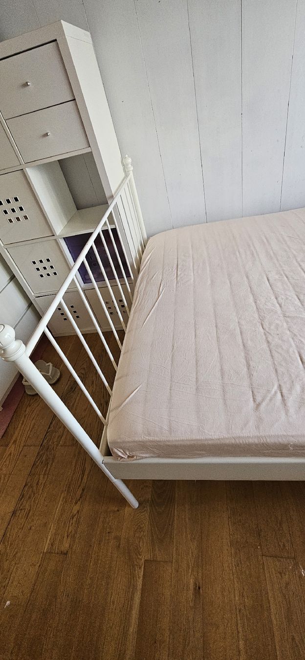 Letti: Metal bed frame white ,1,40  acceptable condition, – Usato da Rheineck venduto da ama_h57c 5