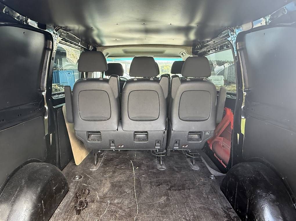 Automobili: Mercedes Vito 6places  – Usato da Suchy venduto da maxconcept 7
